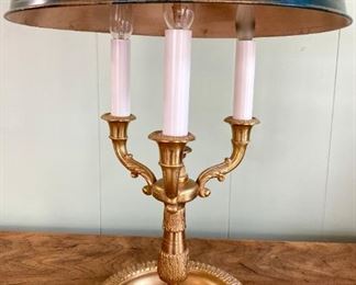 Brass candelabra lamp