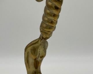 MCM Dolbi Cashier female with plume