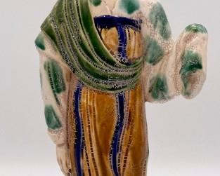 Vintage Asian figurine lady in robe