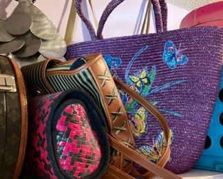 Vintage purses, handbags, clutches, wallets and more!
