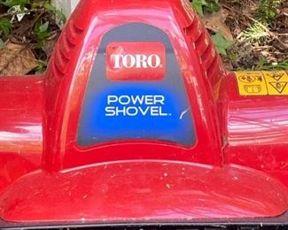 G002 Toro Power Shovel
