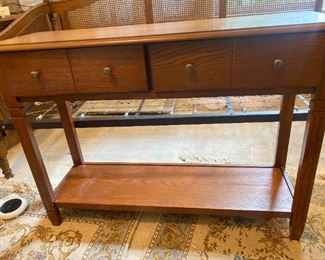 Gb100 Console Table