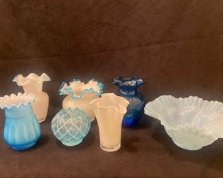 H017 Ruffle Glass Vases