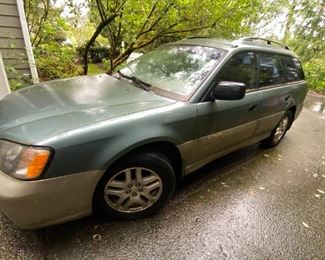 K112 2000 Subaru Legacy Station Wagon
