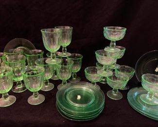 Lr045 Uranium Glass More