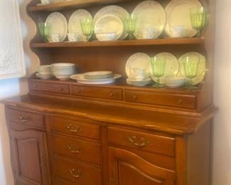 Lr050 Drexel China Cabinet