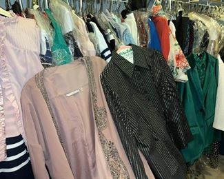 MB019 Womens Dress Clothes Pick the Closet