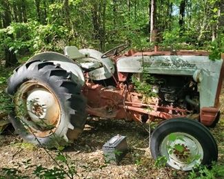 Old ford 801 was supposedly running when it was parked there...definitely needs some work