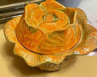 Cabbage leaf butter dish