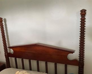 $580/Available for pre-sale!!! Headboard with detail to match the other cherry wood pieces. Made by Davis Cabinet Company/Nashville. Part of a 5-piece, full-sized bedroom set.

Call or text to 615-854-8535 if interested!