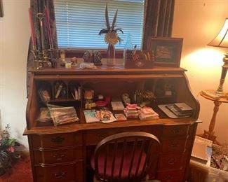 Beautiful roll top desk. 