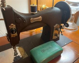Domestic brank vintage sewing  machine and cabinet.