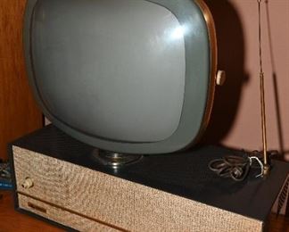 Vintage Philco TV-model 3408C