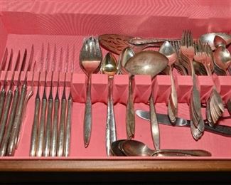 Plated flatware with wood case