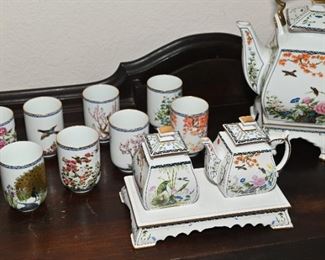 Franklin Mint asian tea set-includes all pieces and sold as a set