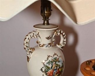 Vintage Victorian painted urn table lamp