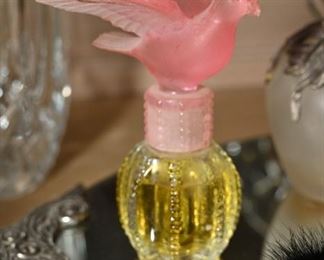 Royal Dove by Delagar perfume