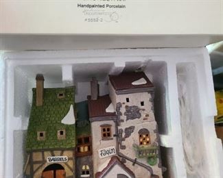 Dickens' Village Series Oliver Twist "Fagan's Hide-a-Way"