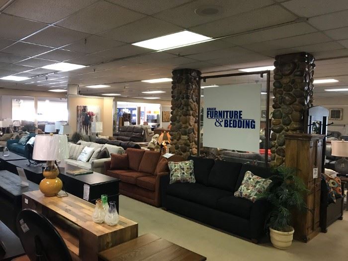 PERSONAL PROPERTY ITEMS plus COMPLETE STORE... starts on 5/20/2022