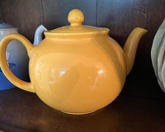 Pristine English Tea kettle 