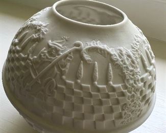 White ceramics