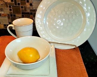 Pier1 , 50pc, dish set