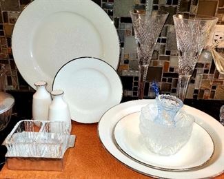 Noritake, Ivory China, " Affection" 72 pieces