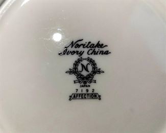 Noritake, Ivory China, " Affection" 72 pieces