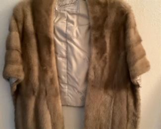 Shawl mink