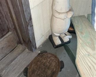 Foot scrapper turtle