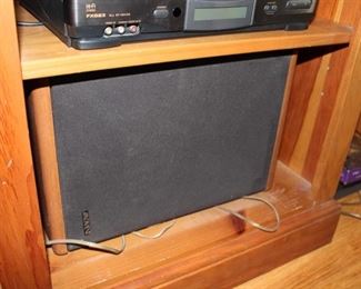 Vtg speakers by Advent