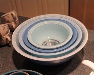 Pyrez complete 4 bowl set - mixing bowls