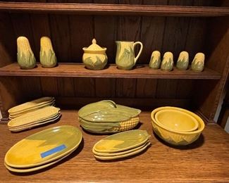 Shawnee Corn King Pottery