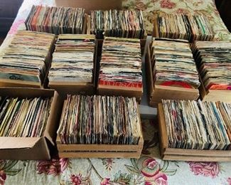 HUNDREDS OF 45'S FROM THE 60'S AND 70'S, PREVIOUSLY OWNED BY A FORMER DJ
