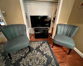Side chairs + TV