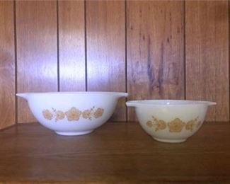 Pyrex Butterfly Gold On White