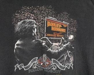 HD of Dallas Texas Follow Nobody