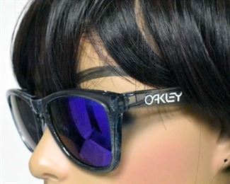 Oakley Frogskins Sunglasses