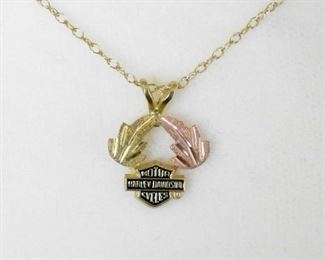 Stamper 10K Harley Black Hills Gold Necklace