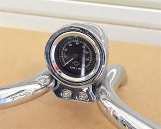 Harley Davidson Handlebars w/Tachometer RPM Gauge