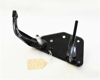 '86 - '99 Heritage/Fatboy Right Footboard Bracket