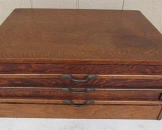 Oak 3 Drawer Spool Cabinet