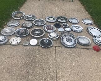 Hubcaps galore: wide variety of different makers.