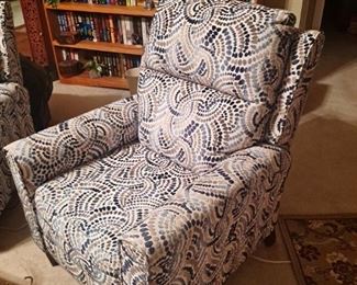 Nebraska furniture mart adjustable chairs