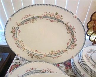 Coalport , April, pattern close up