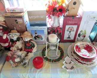 Boxed decorative items, serving and Christmas items