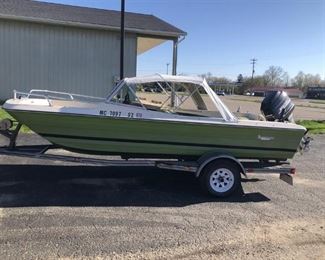 1973 Rinkerbuilt 16Ft Tri Hull Boat With 40HP Mercury
Motor 