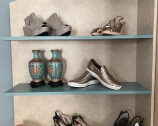 Chocolat Blu, Valentino, Ecco, Manolo Blahnik, Jimmy Choo, Miu Miu, Stuart Weitzman