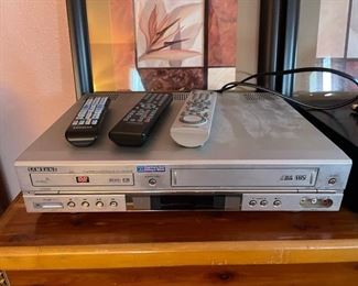 Samsung DVD & VHS Player