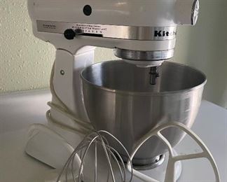 Kitchen Aide Mixer